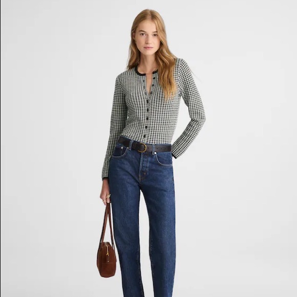 Madewell Houndstooth Crewneck Cardigan in 100% Merino Wool - Picture 3 of 10